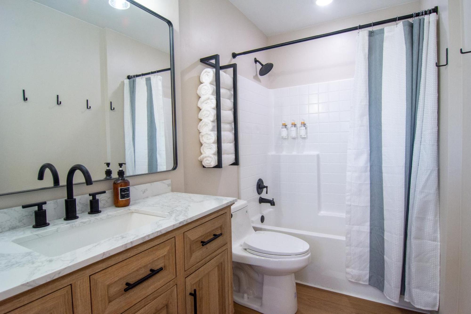 Caldwell Cliff Swallow Guest House Екстериор снимка